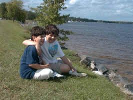 1999-08-1015-26-43.jpg (277125 bytes)